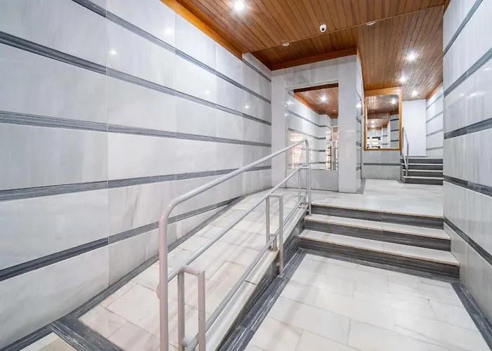 Calle Dinamarca 3 , Beautiful One Bedroom Appartment, Recently Renovated, 1 Min From Locos Apartment Torrevieja